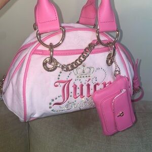 🩷🤍🩷NEWJuicy Couture Pink Women's Bag
